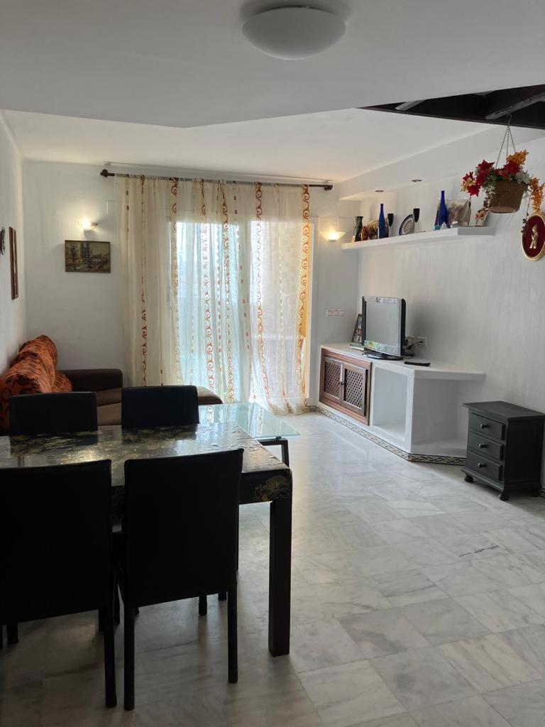 Apartament Tus Vacaciones Junto Al Mar Torrevieja Zewnętrze zdjęcie